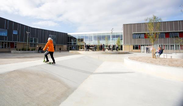 Snejbjerg Skole og Multihaller