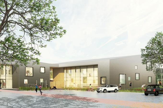 Borgmester Jens Ejner Christensen (V), flankeret af fire Egtved-piger, lykønskede Egtved med den nye svømmehal, som han tror vil blive endnu et samlingspunkt i byen.